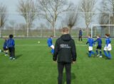 S.K.N.W.K. JO10-1 - D.B.G.C. JO10-2 (competitie) seizoen 2022-2023 (voorjaar - 4e fase)) (8/102)